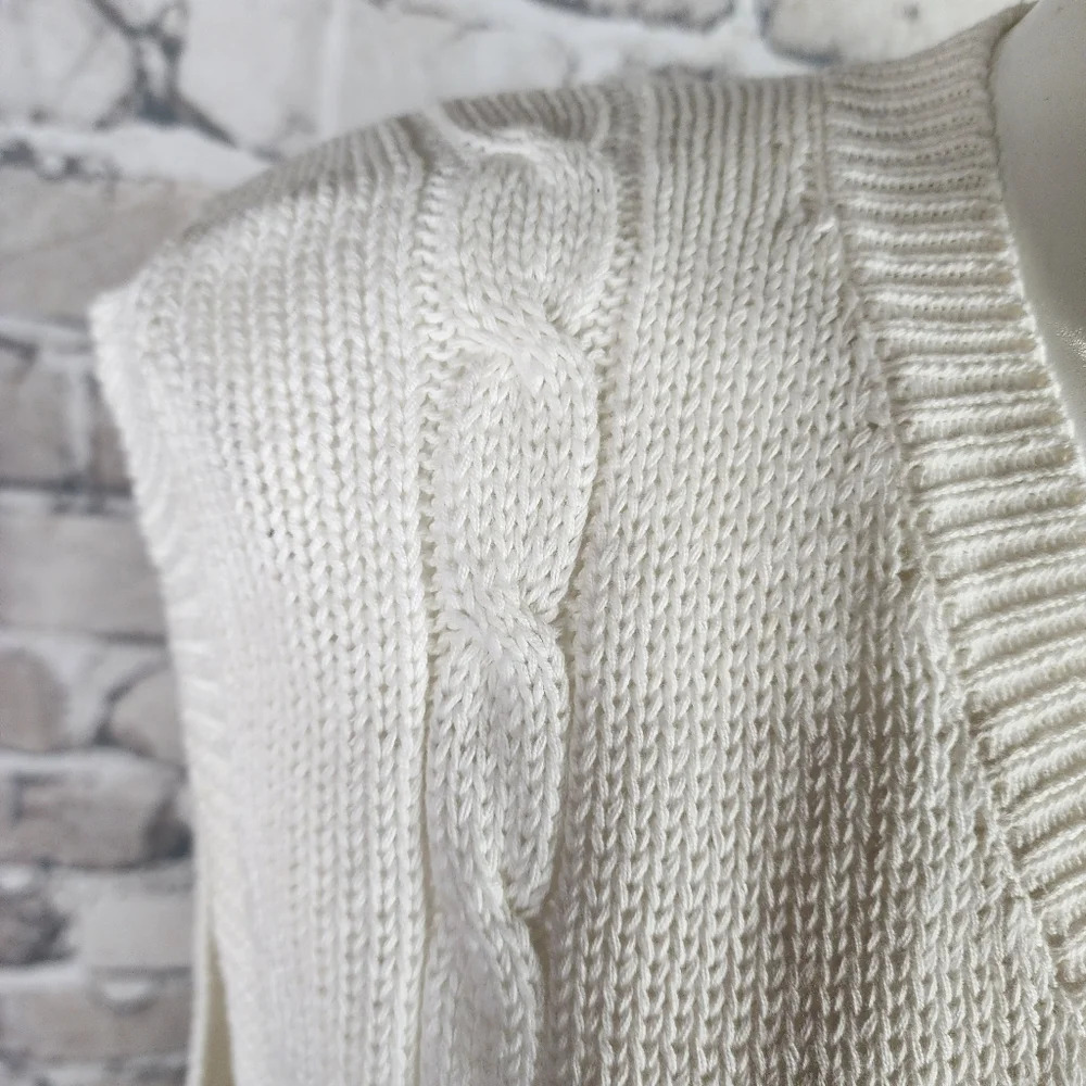 Vintage Abercrombie & Fitch Cotton Cable Knit VNeck Sweater Vest Ivory Large - Picture 5 of 15